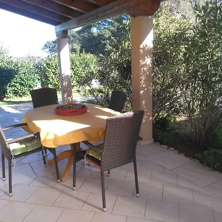 Kamik 1 Apartamento